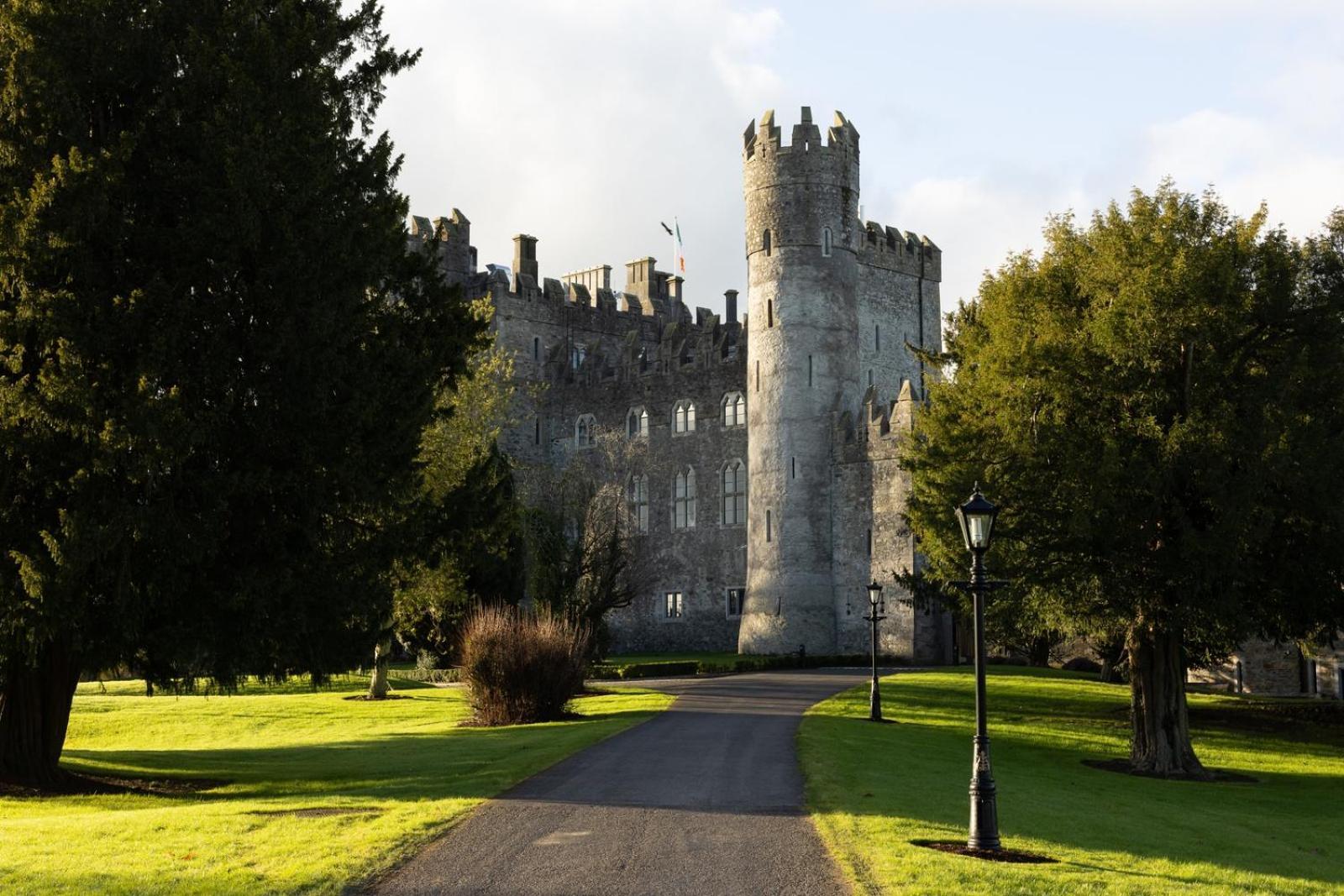 Готель Kilkea Castle Екстер'єр фото