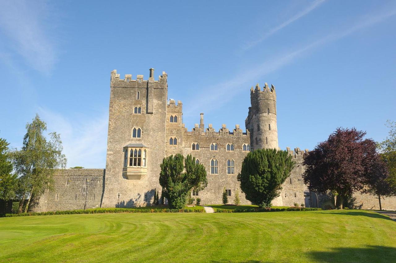 Готель Kilkea Castle Екстер'єр фото